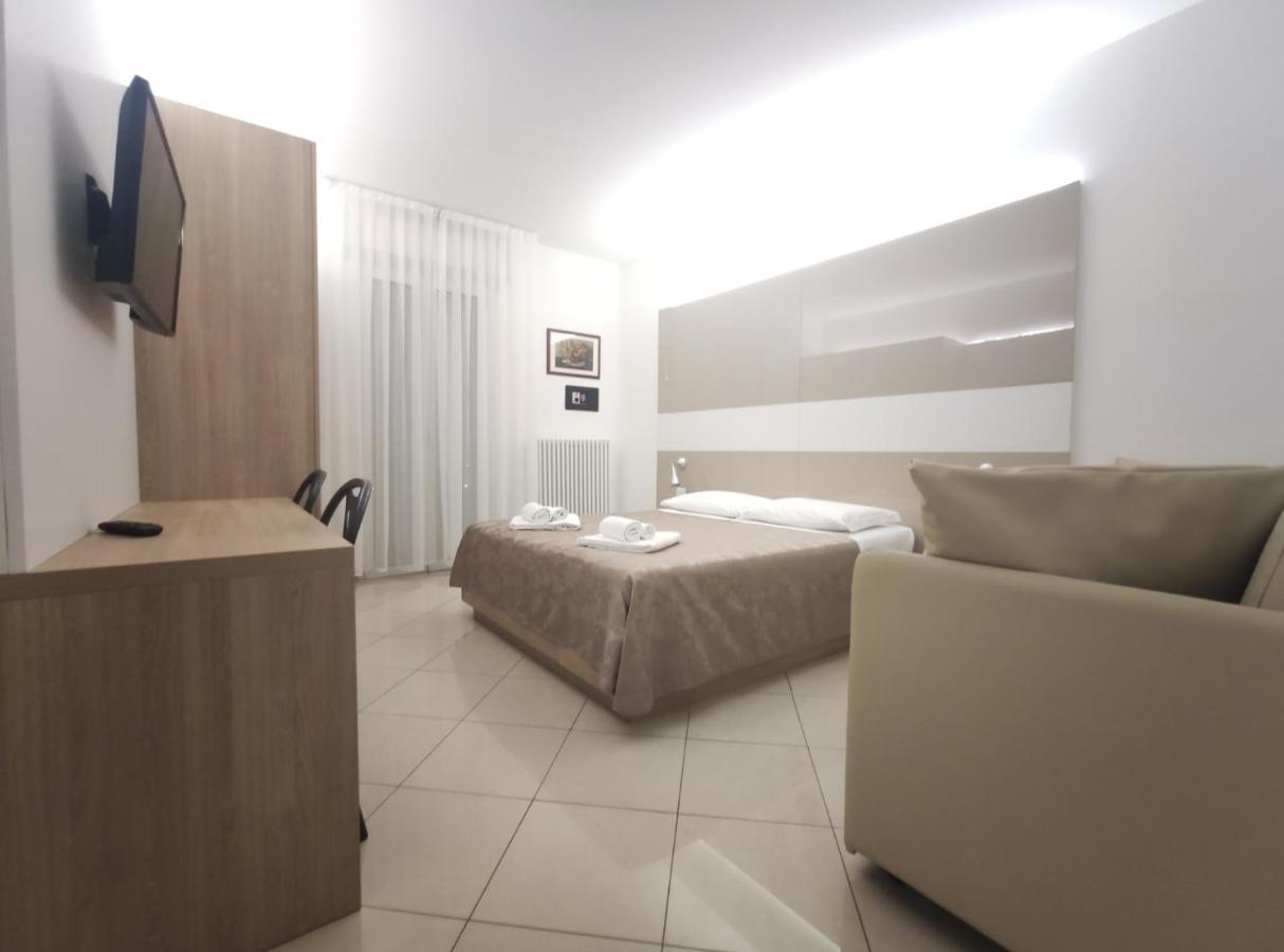 Residence Perla Rimini Zewnętrze zdjęcie